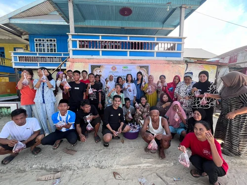 Penyaluran sapi kurban Pegadaian di Barrang Caddi