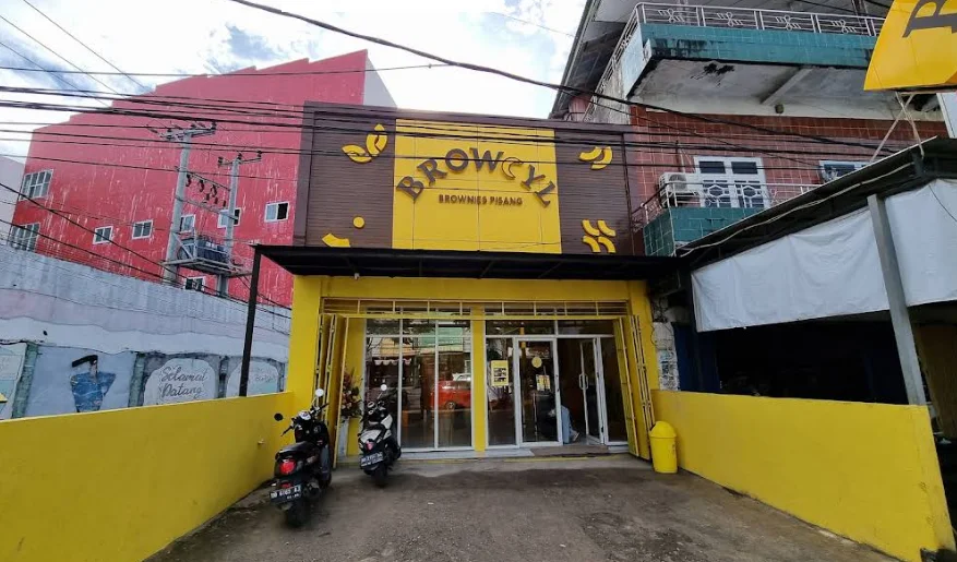 Promo beli 1 dapat 3 Browcyl jelang HUT ke-14 di Gowa