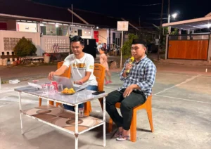 Penyampaian pidato Irham Tompo Saat sebagai RT baru di Perumahan New Taeng Residence