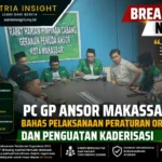Pengurus PC GP Ansor Makassar saat menggelar rapat harian membahas Peraturan Organisasi dan penguatan kaderisasi.