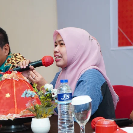 Pengawasan Kebijakan Stunting DPRD Makassar Rezeki Nur bersama Dinas PPKB di Hotel Grand Imawan